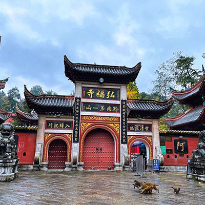 Guiyang Day Trip: A Perfect Mix of Nature and City Life